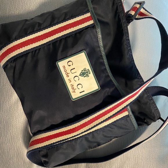 Vintage Gucci, navy canvas. Limited edition. Great for any day bag. - Picture 6 of 8